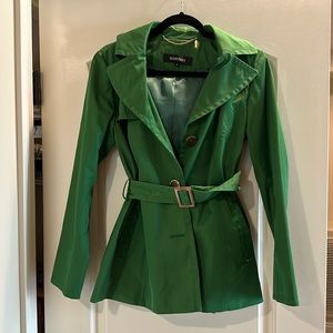 Kelly Green, three button, Ellen Tracy, medium jacket with 3 buttons and pockets